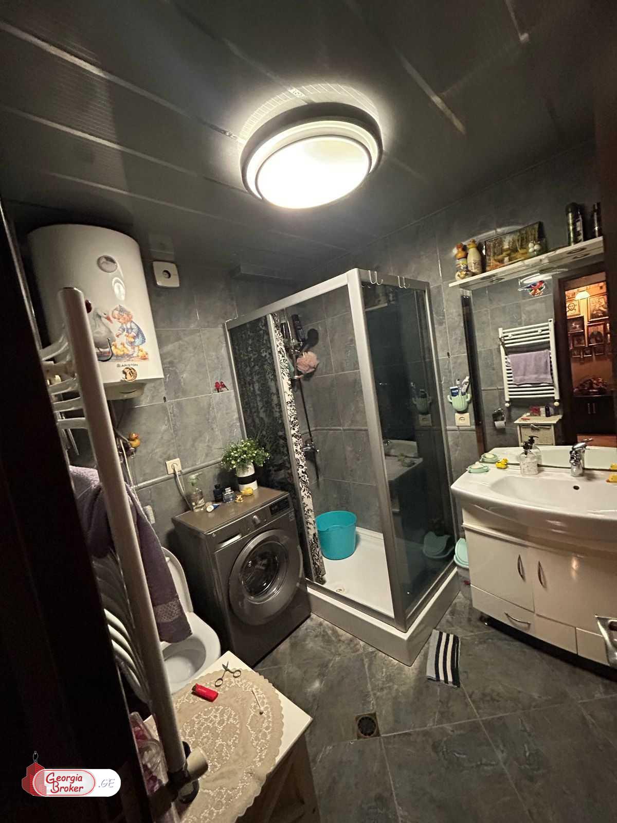 nearly repaired 4-room apartment for sale