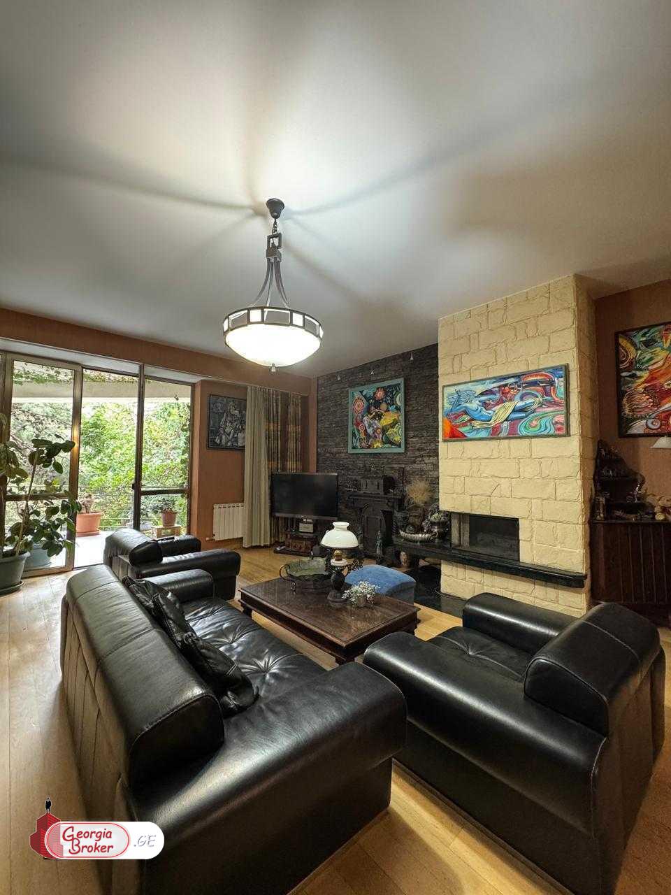 nearly repaired 5-room apartment for sale