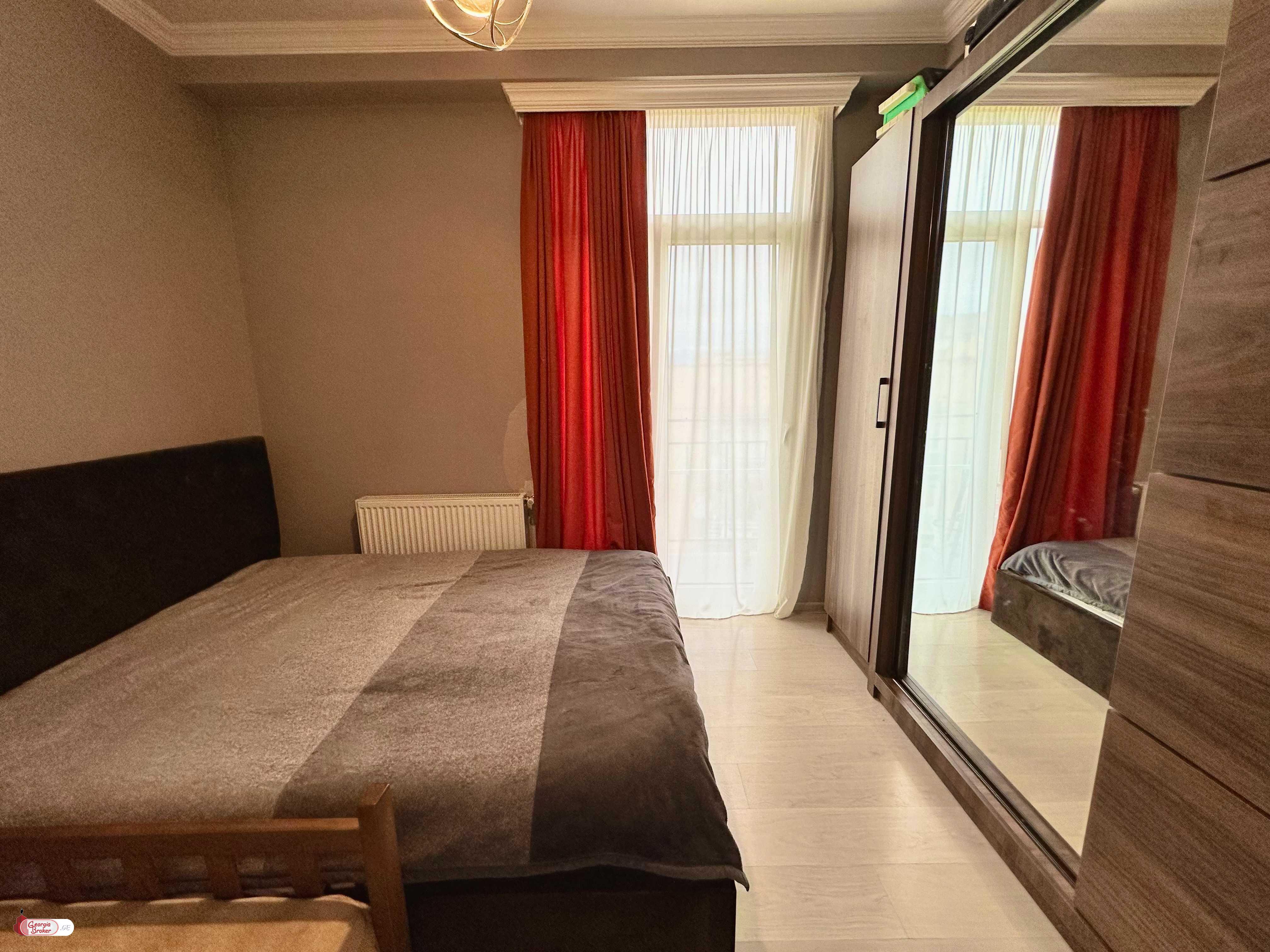 nearly repaired 3-room apartment for sale