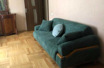 продается квартира с новым ремонтом 3-комнаты