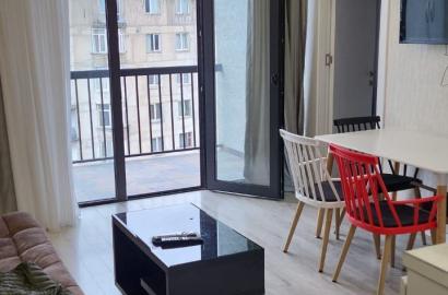 nearly repaired 3-room apartment for sale