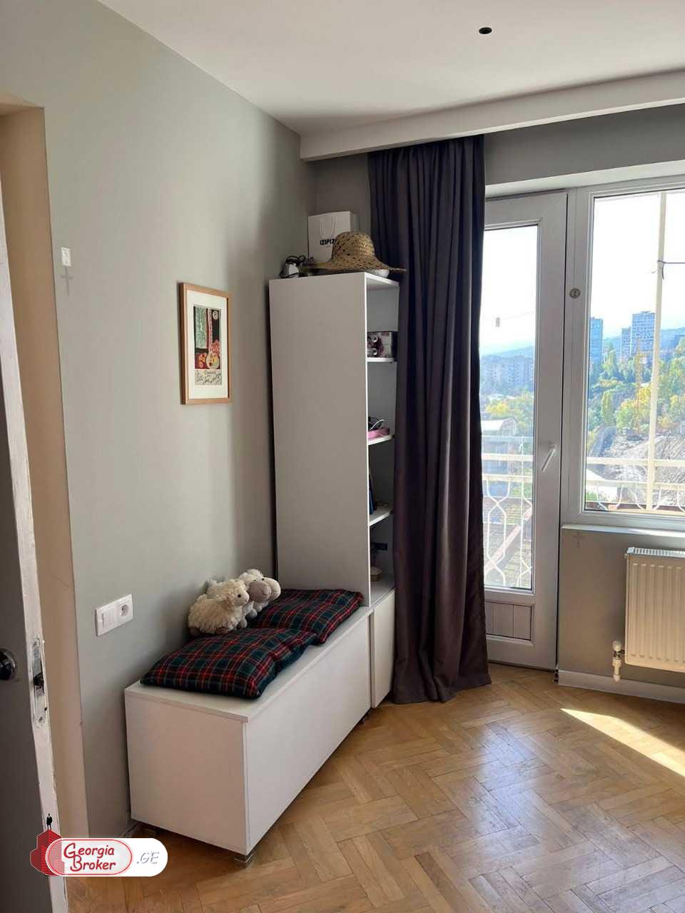 nearly repaired 4-room apartment for sale