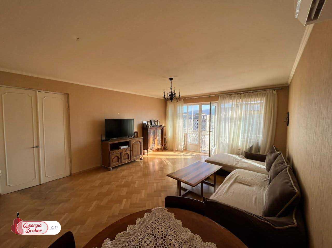 nearly repaired 4-room apartment for sale