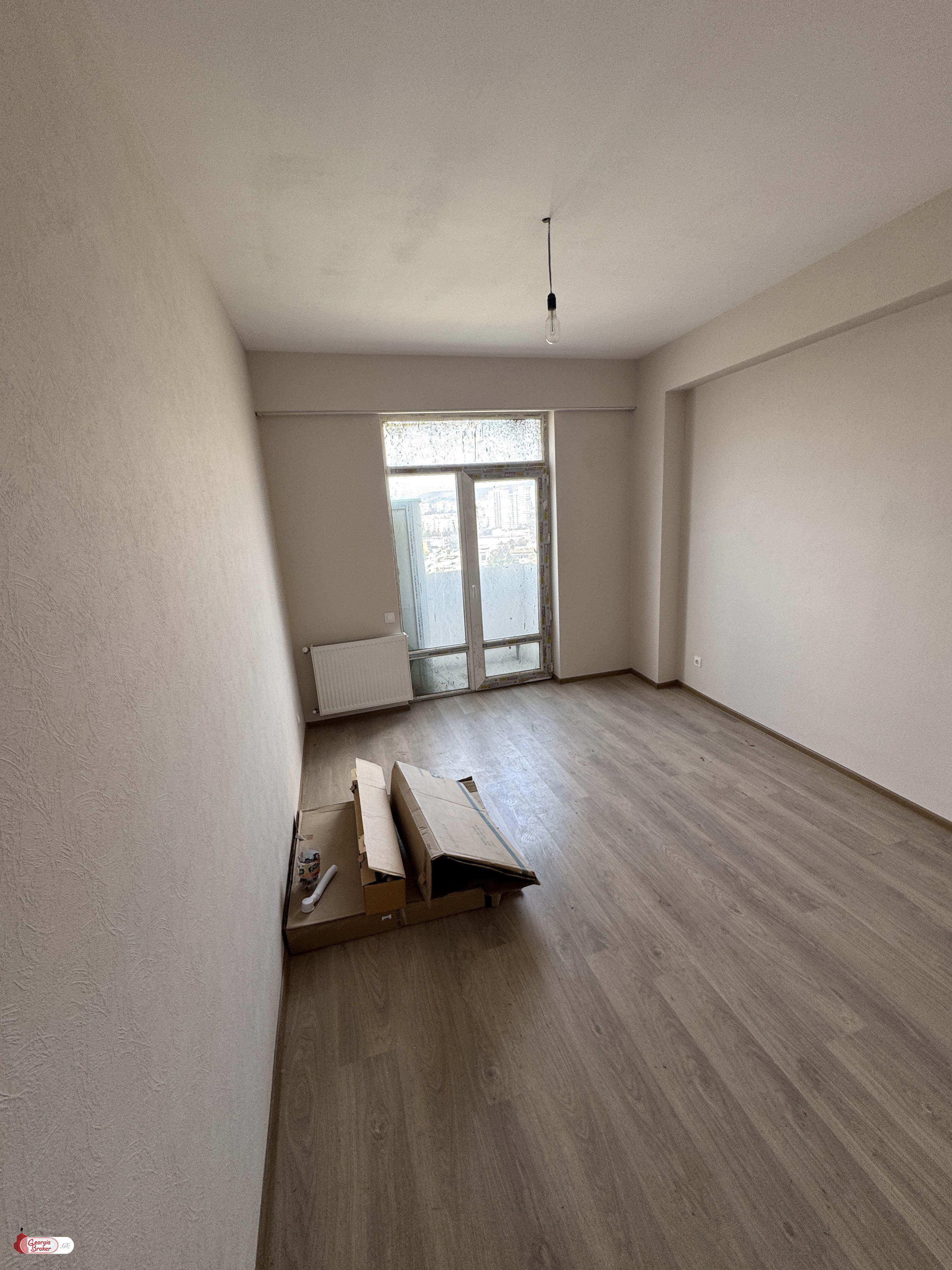 nearly repaired 3-room apartment for sale