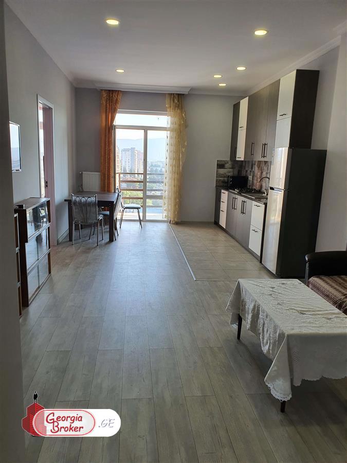 nearly repaired 3-room apartment for sale