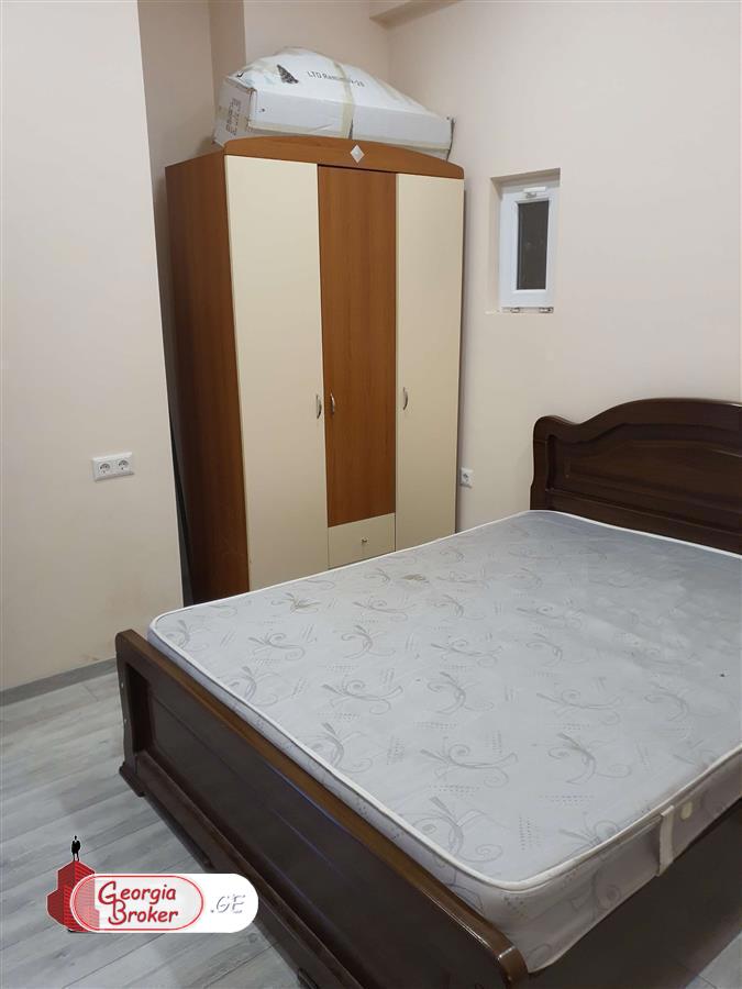 nearly repaired 3-room apartment for sale