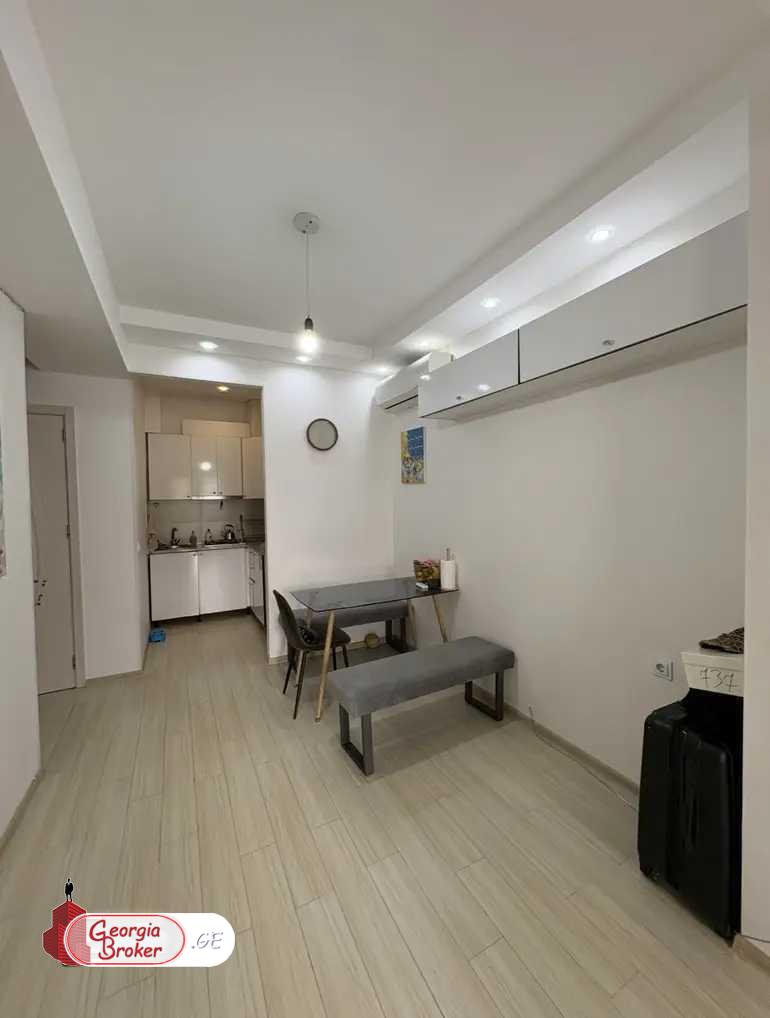 nearly repaired 3-room apartment for sale