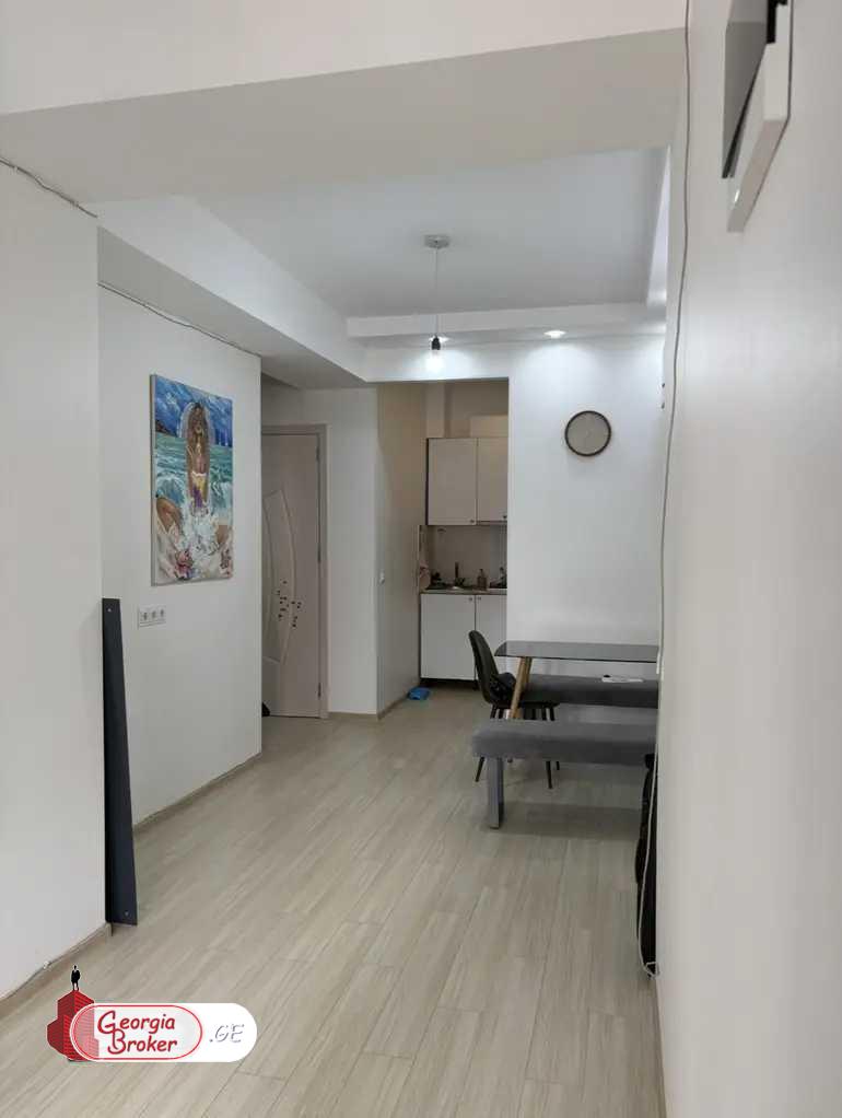 nearly repaired 3-room apartment for sale