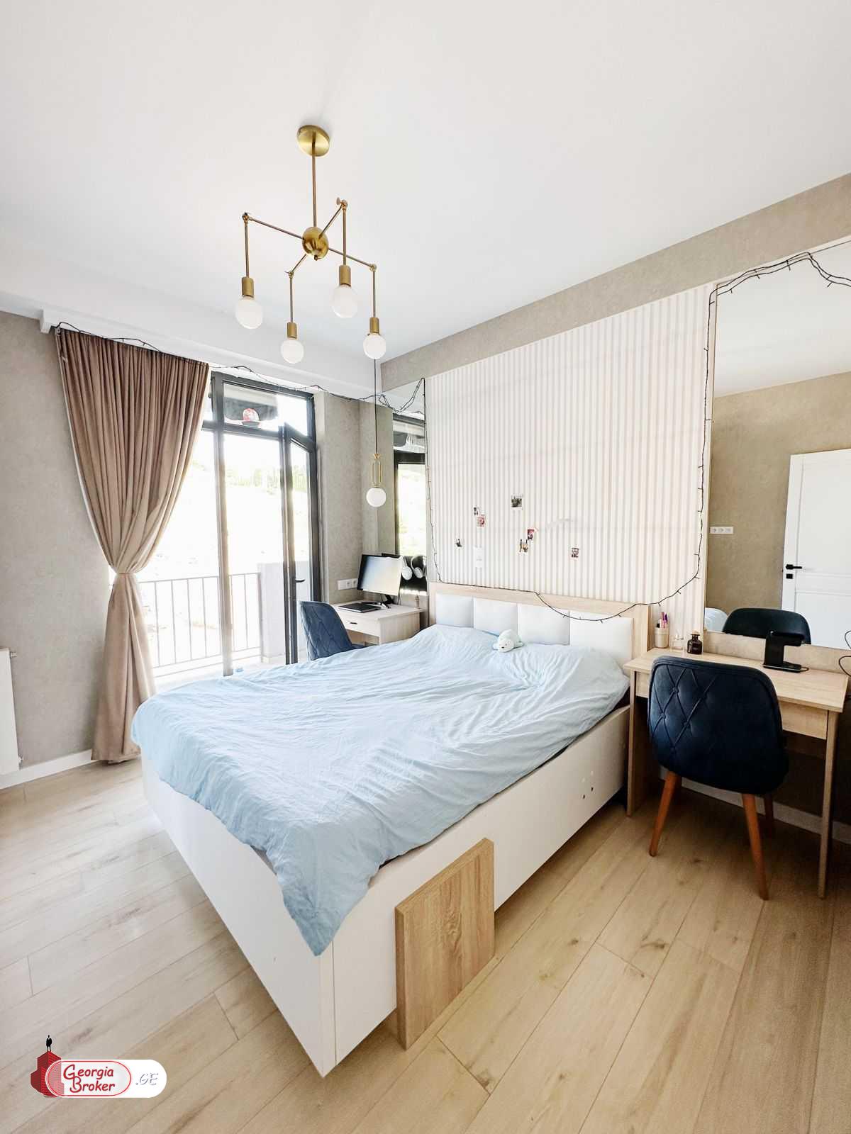 продается квартира с новым ремонтом 3-комнаты