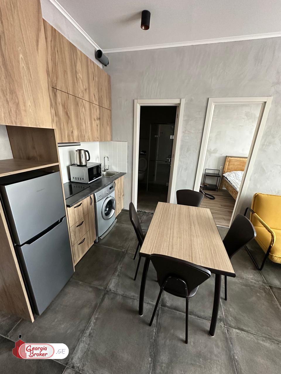 продается квартира с новым ремонтом 2-комнаты