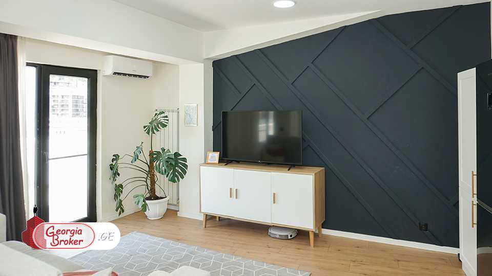 продается квартира с новым ремонтом 3-комнаты