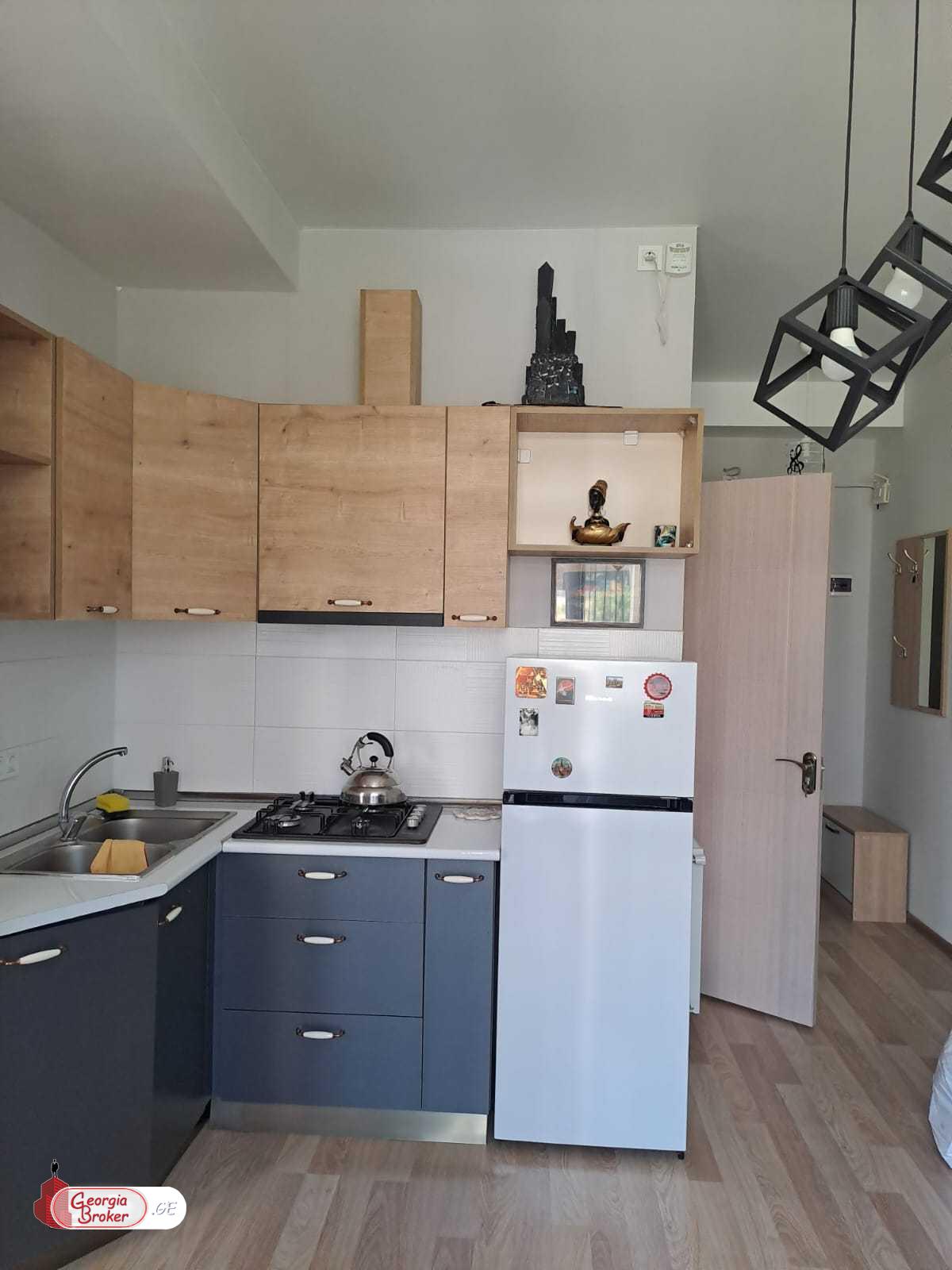 იყიდება ახალი გარემონტებული 2 ოთახიანი ბინა