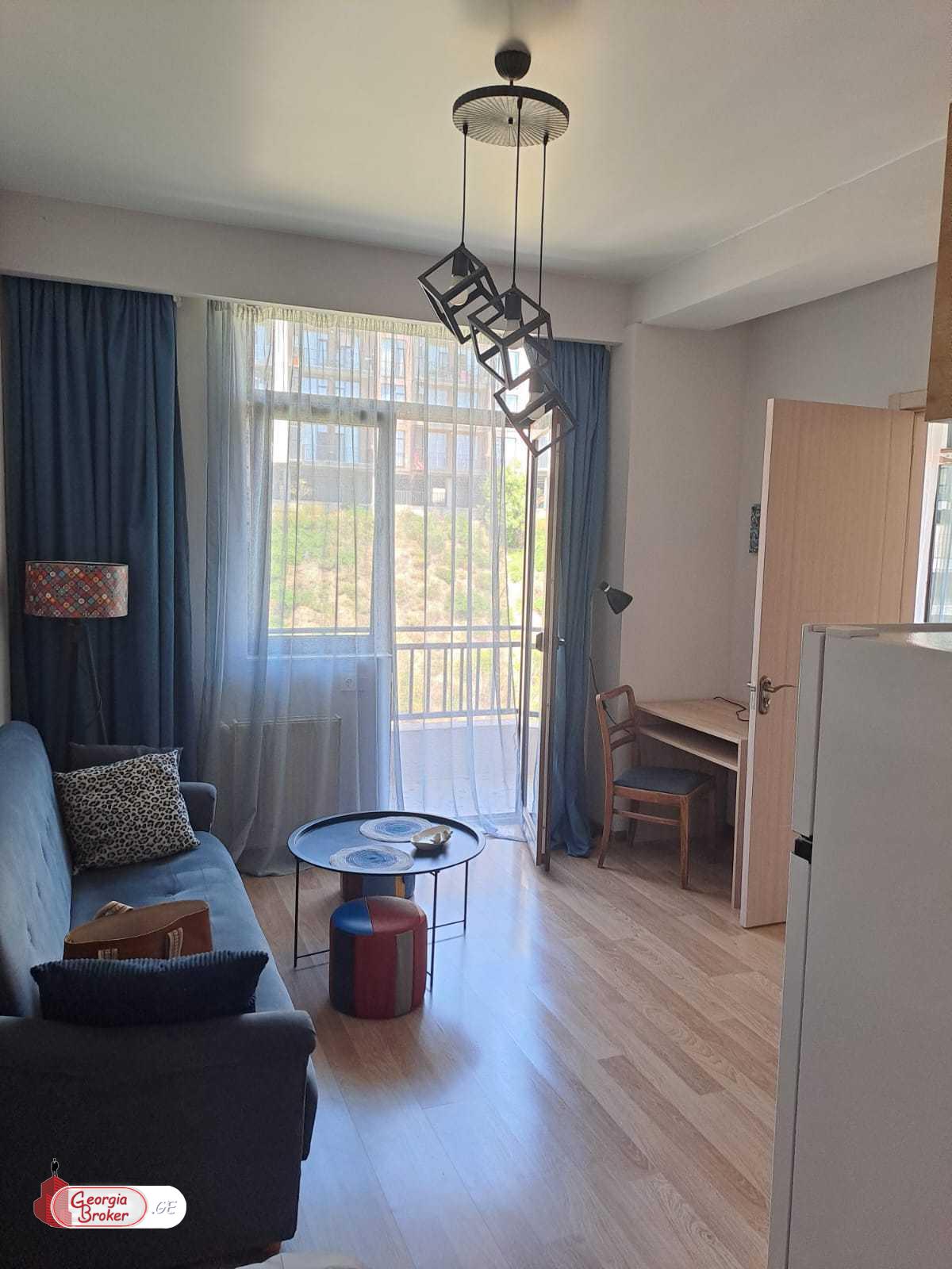 იყიდება ახალი გარემონტებული 2 ოთახიანი ბინა