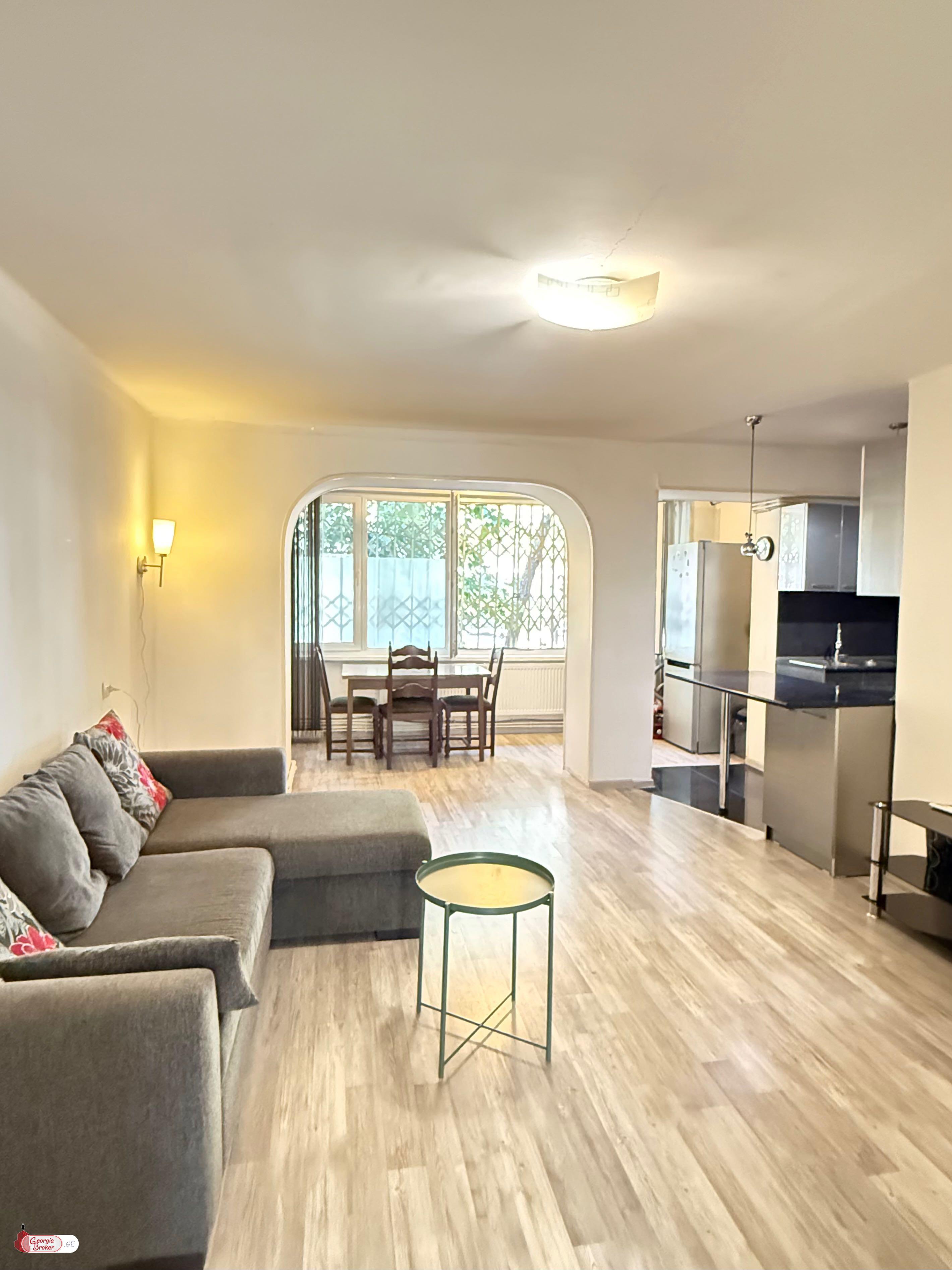 продается квартира с новым ремонтом 2-комнаты