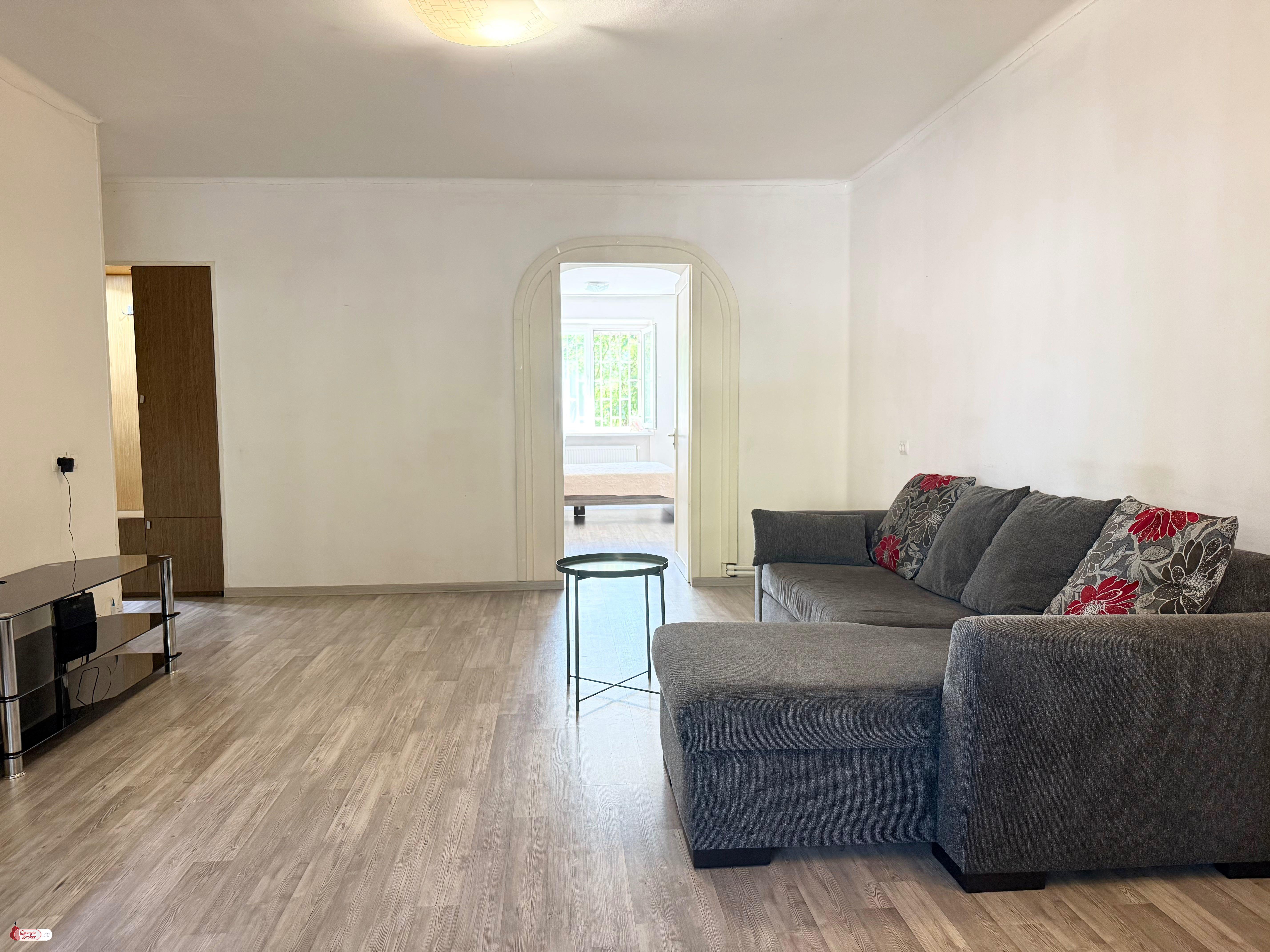 продается квартира с новым ремонтом 2-комнаты