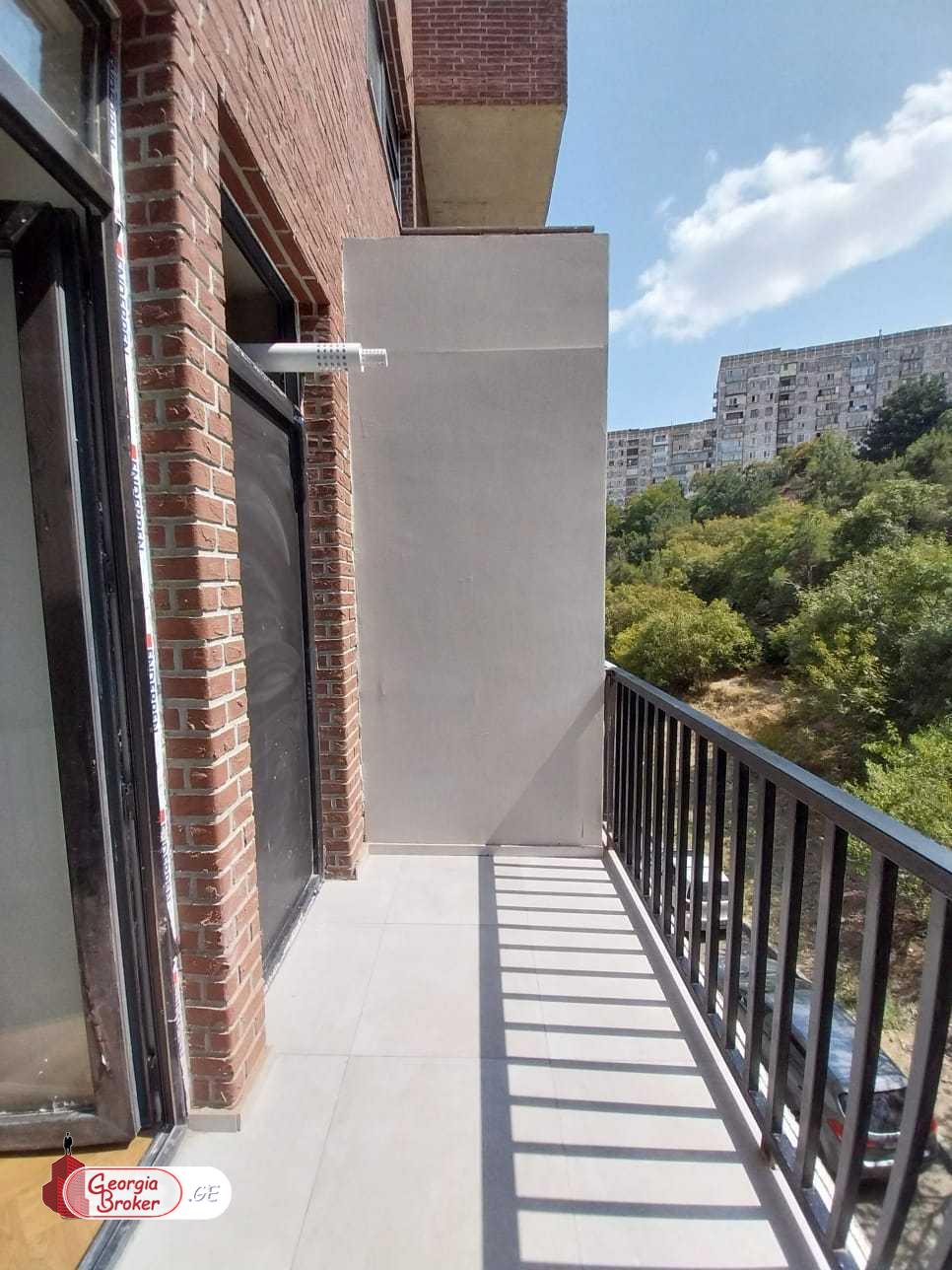 продается квартира с новым ремонтом 2-комнаты