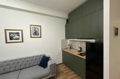 იყიდება ახალი გარემონტებული 2 ოთახიანი ბინა