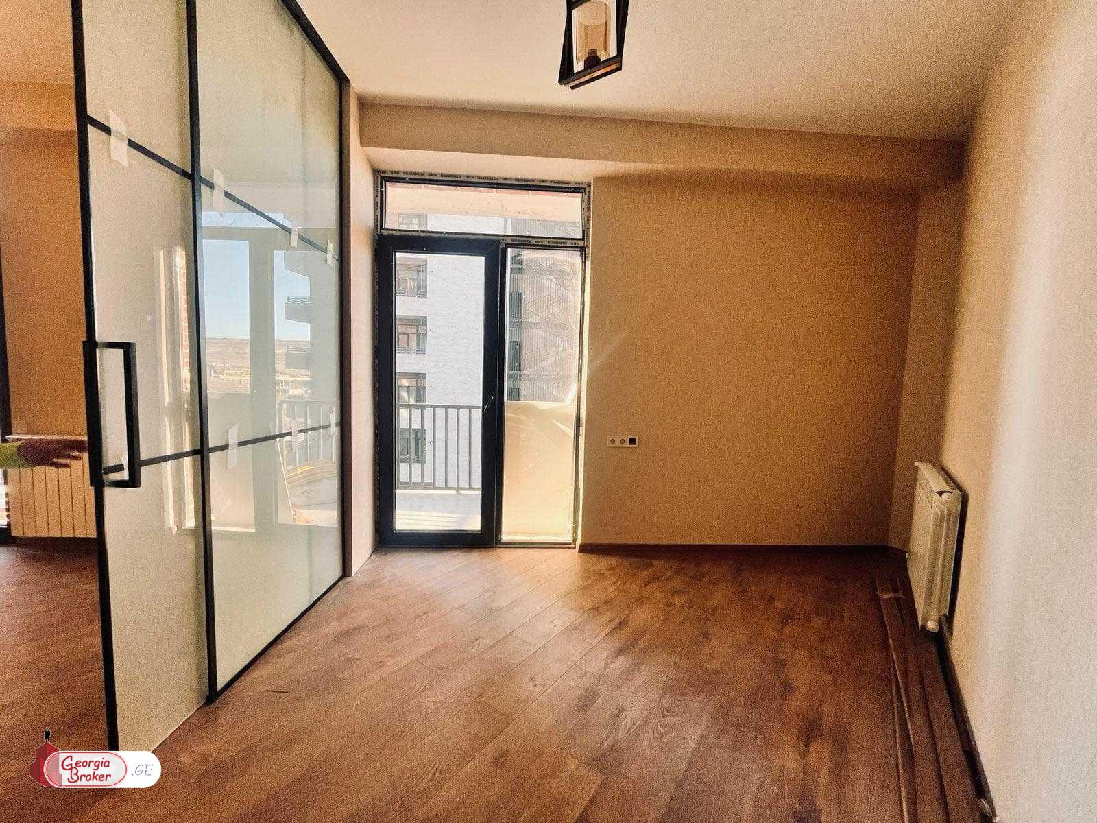 იყიდება ახალი გარემონტებული 2 ოთახიანი ბინა