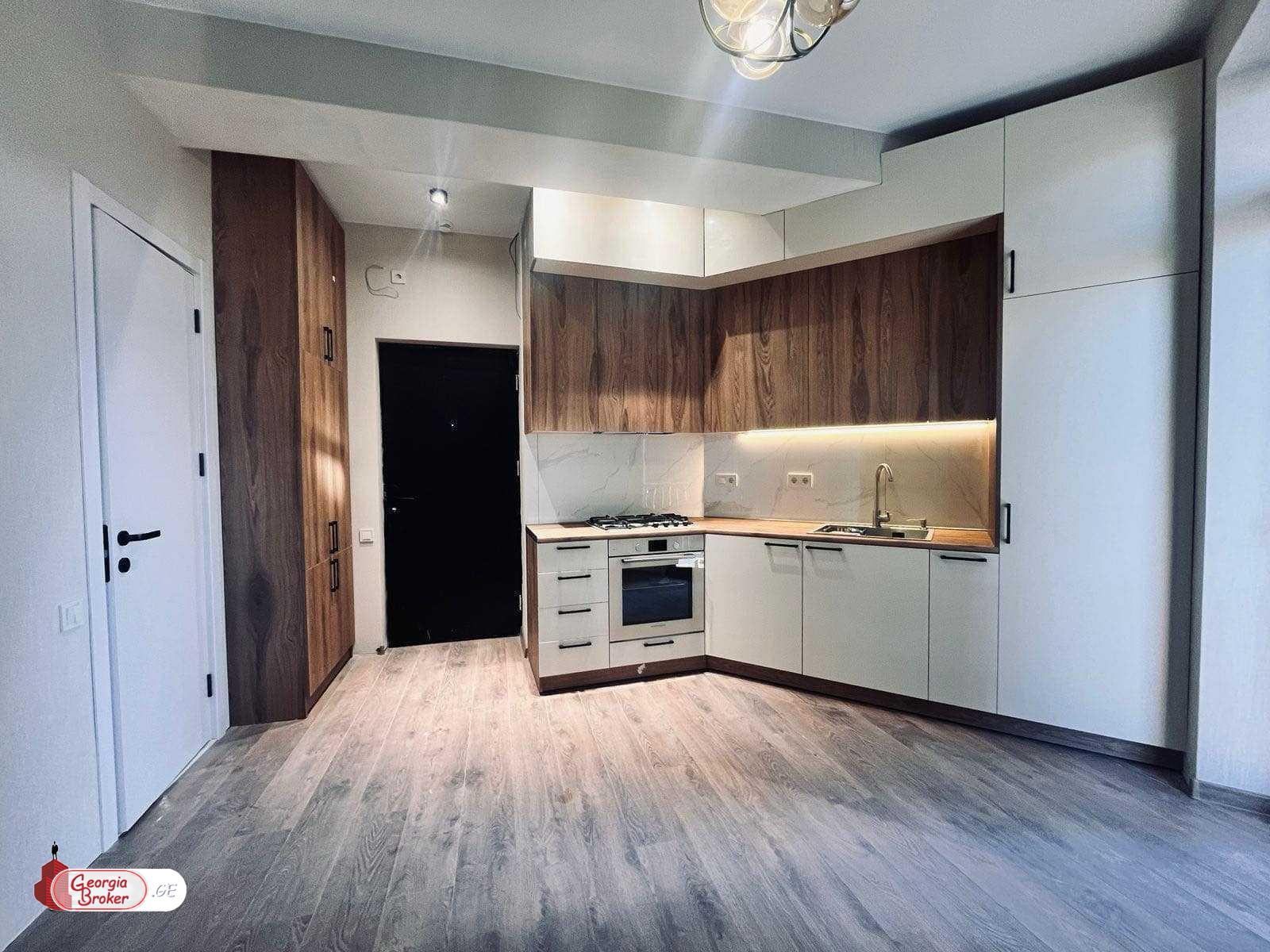 იყიდება ახალი გარემონტებული 2 ოთახიანი ბინა