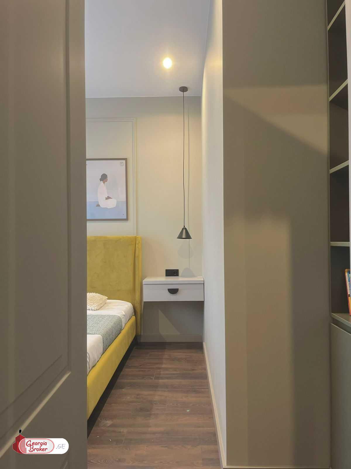 продается квартира с новым ремонтом 2-комнаты