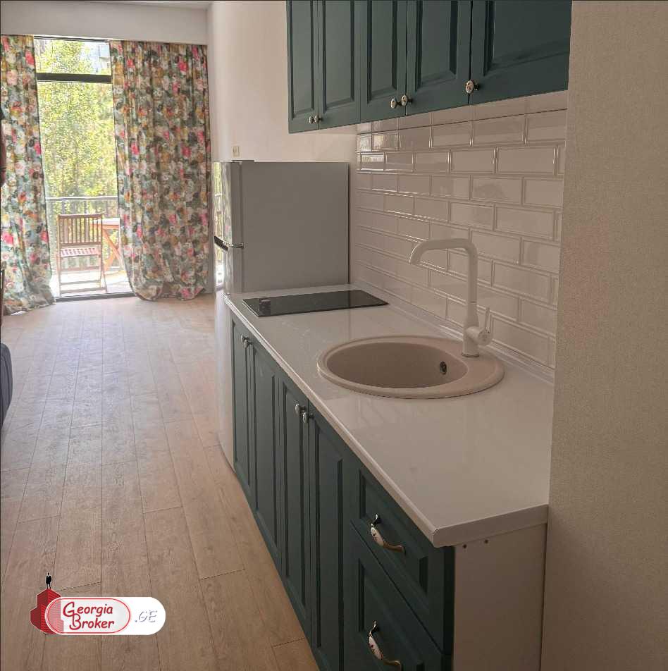 продается квартира с новым ремонтом 1-комната