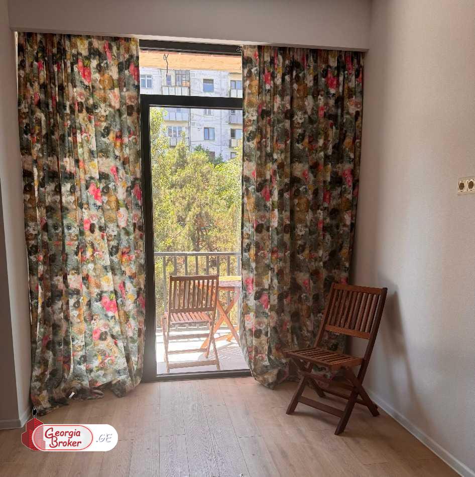 продается квартира с новым ремонтом 1-комната