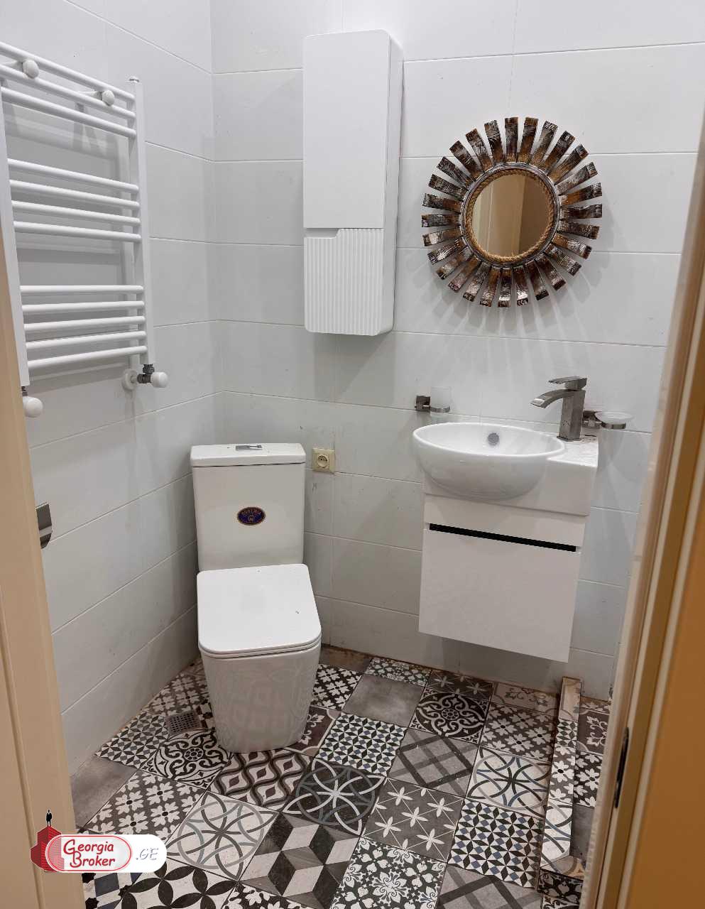 продается квартира с новым ремонтом 1-комната