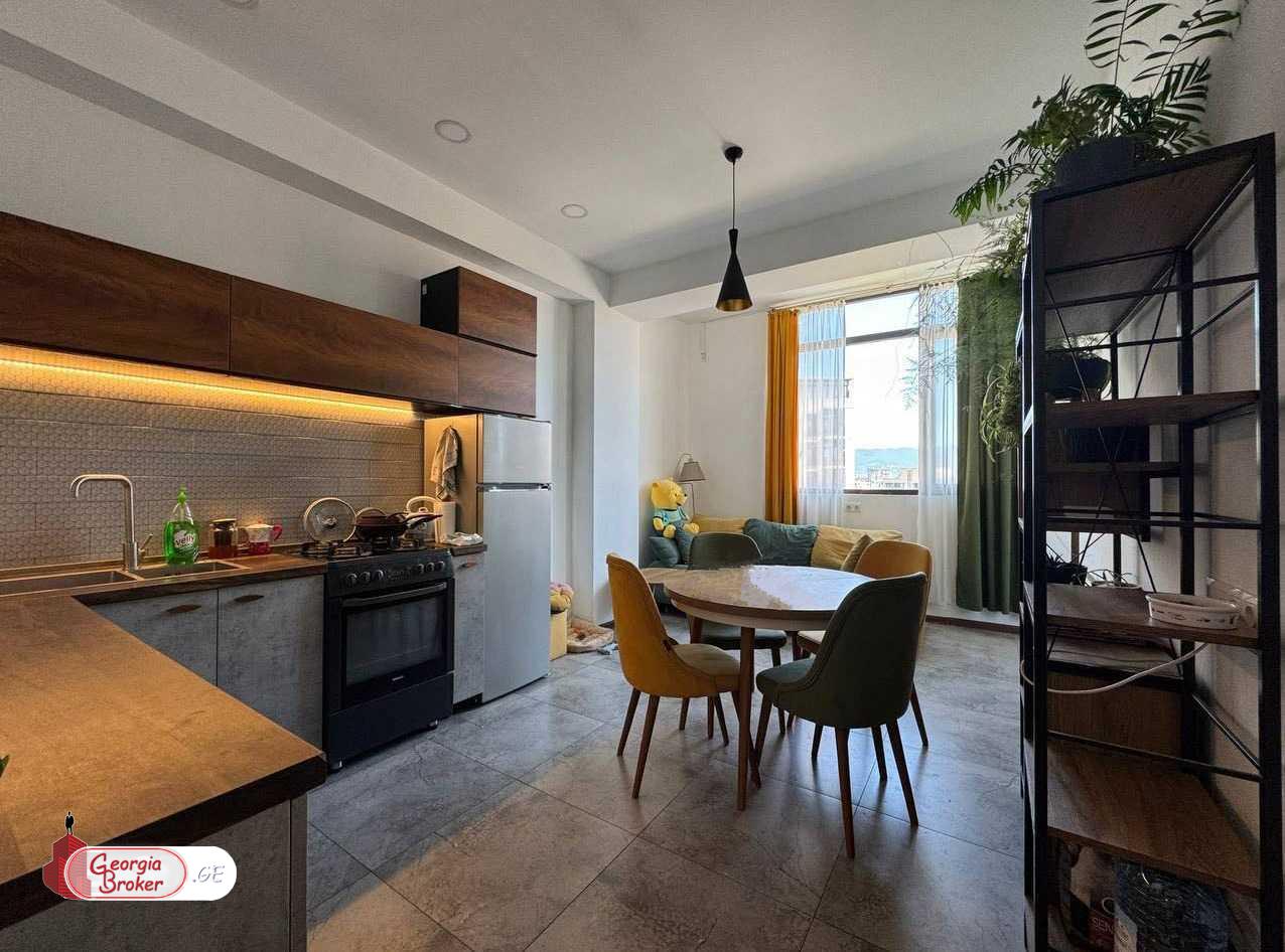 იყიდება ახალი გარემონტებული 3 ოთახიანი ბინა