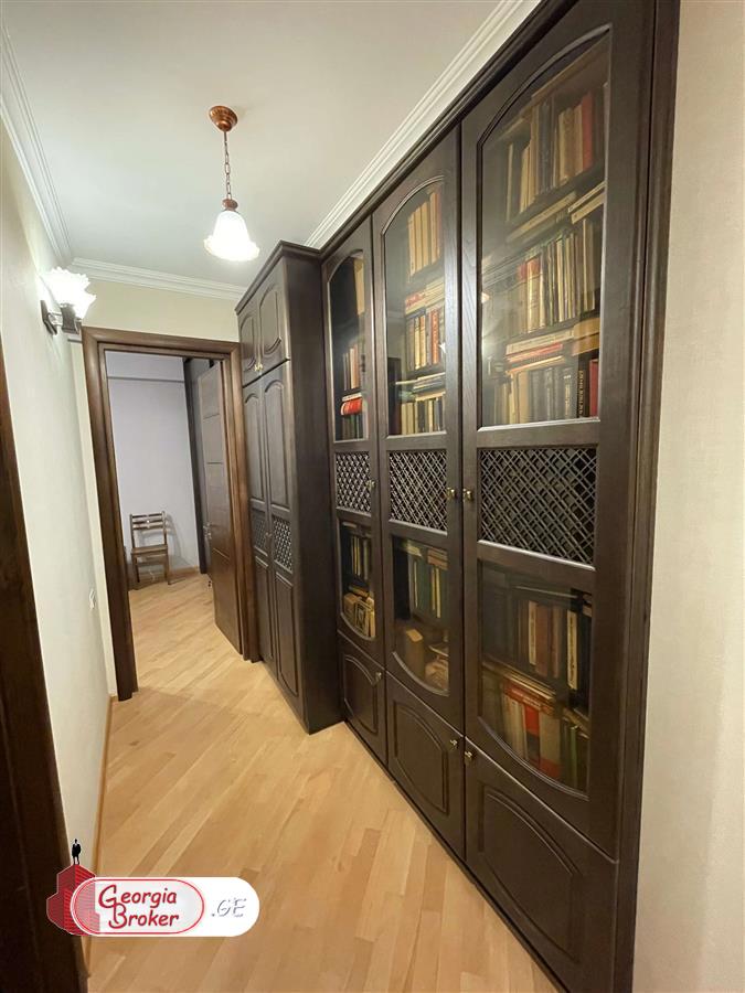 nearly repaired 5-room apartment for sale