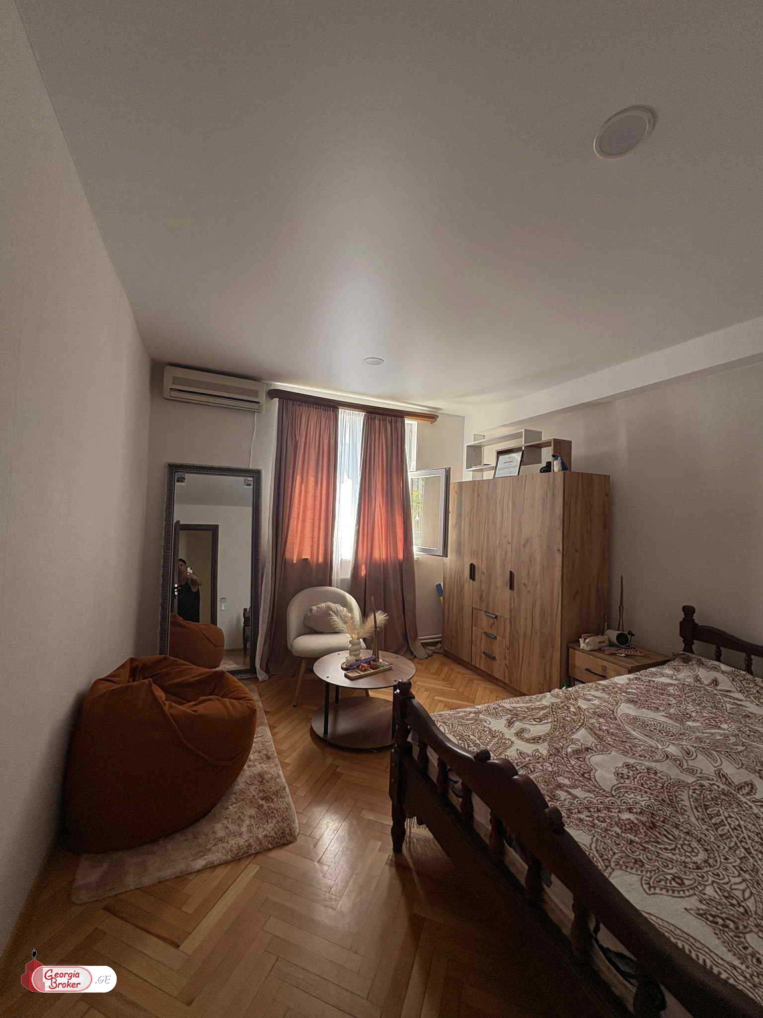 nearly repaired 5-room apartment for sale