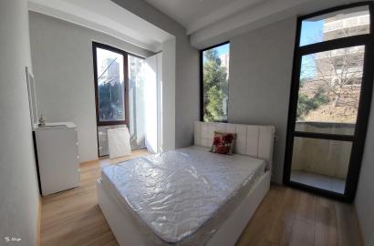 იყიდება ახალი გარემონტებული 3 ოთახიანი ბინა