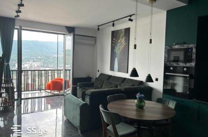 იყიდება ახალი გარემონტებული 3 ოთახიანი ბინა