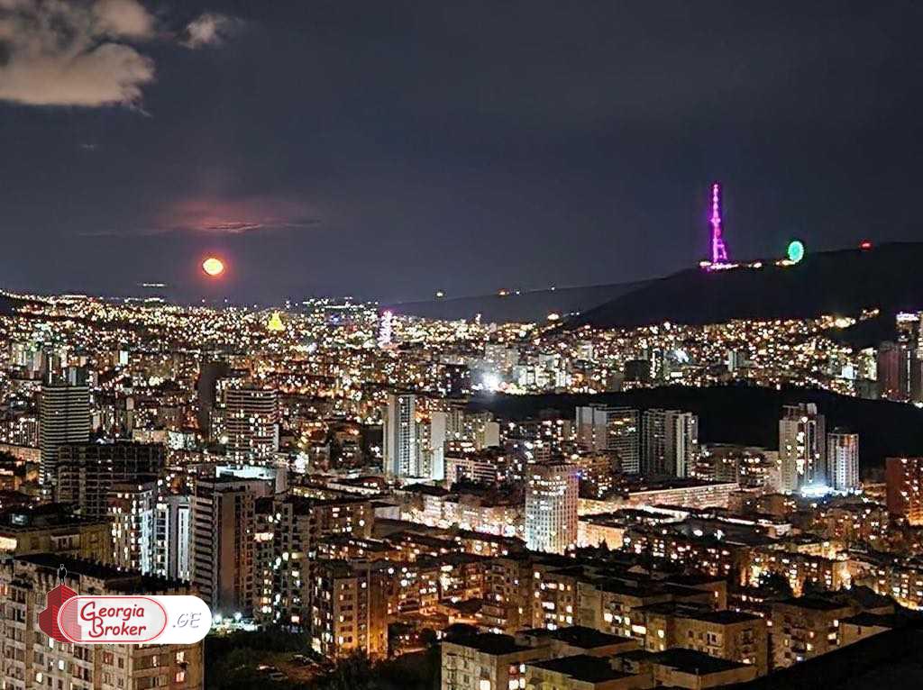 იყიდება ახალი გარემონტებული 3 ოთახიანი ბინა