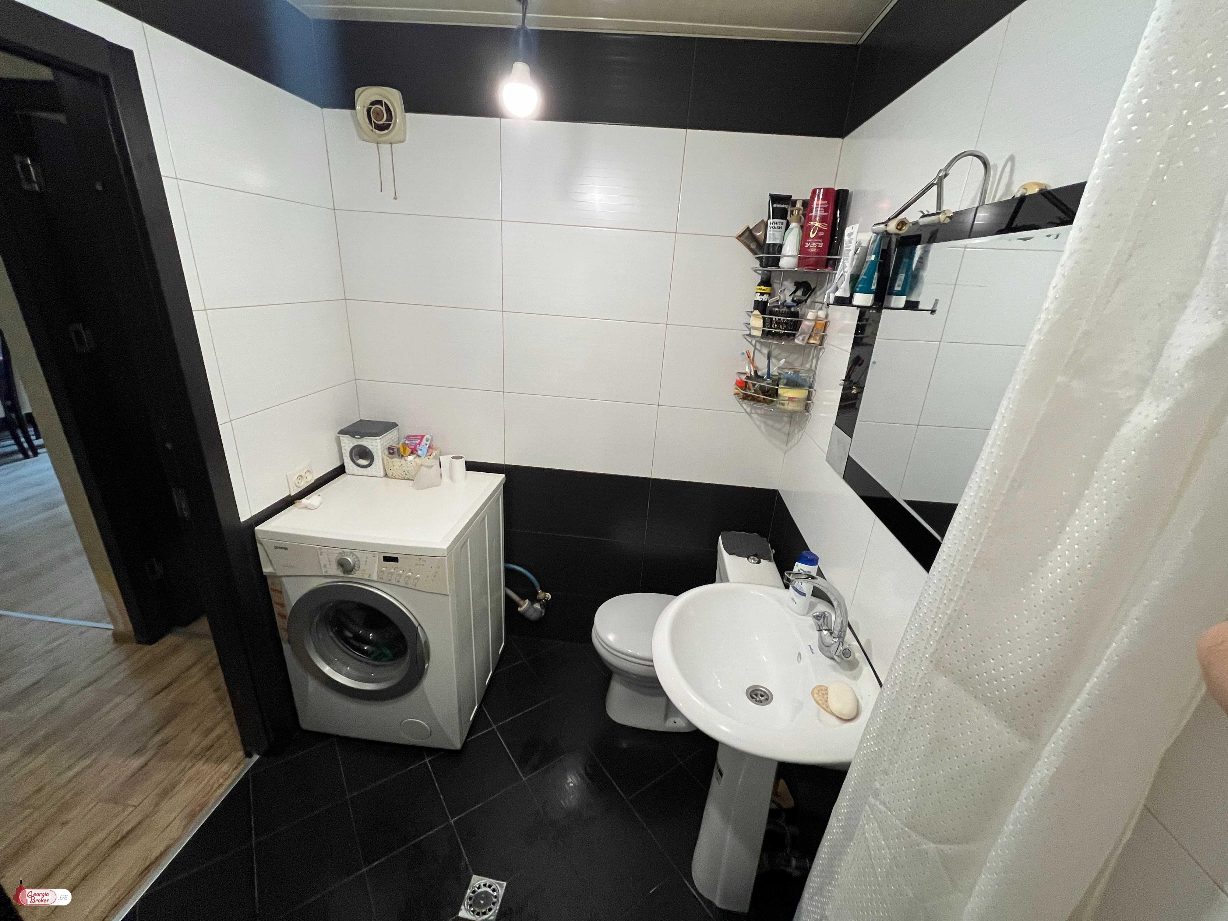 nearly repaired 2-room apartment for sale