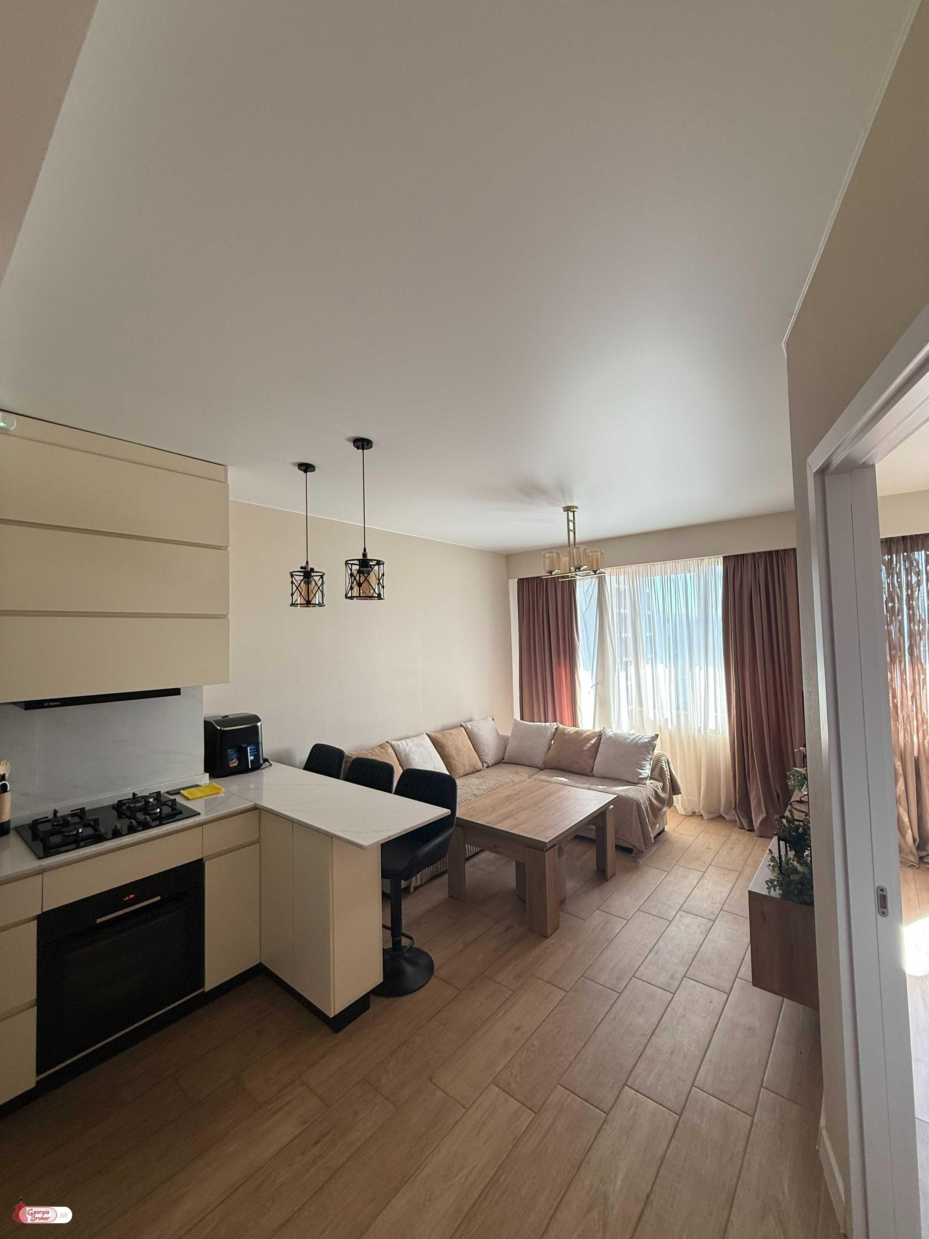 nearly repaired 2-room apartment for sale