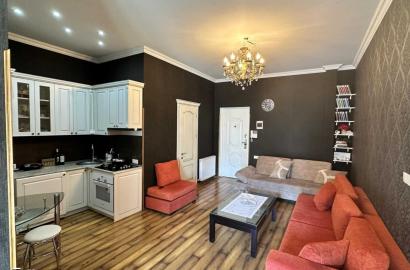 nearly repaired 2-room apartment for sale