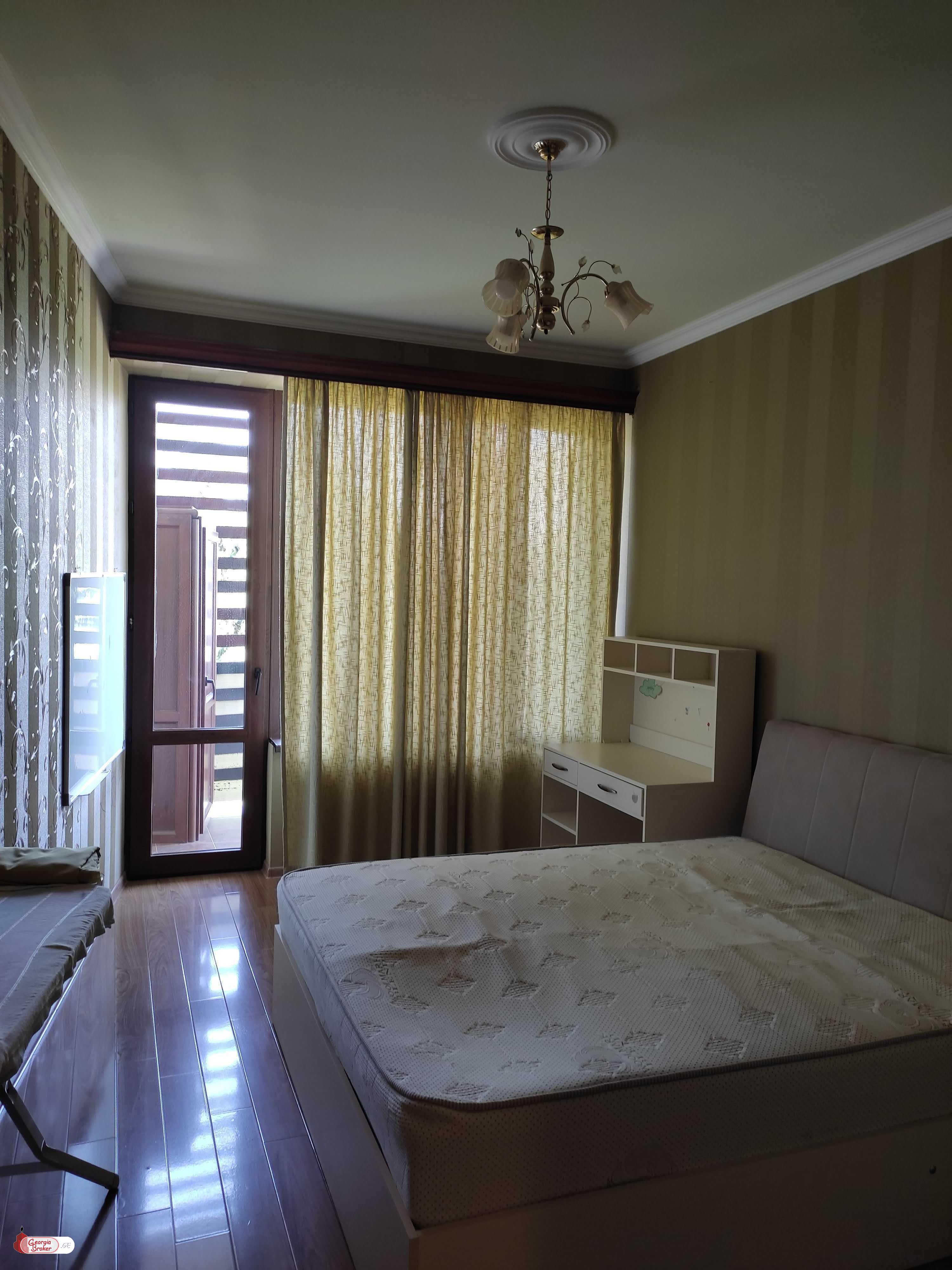 nearly repaired 4-room apartment for sale