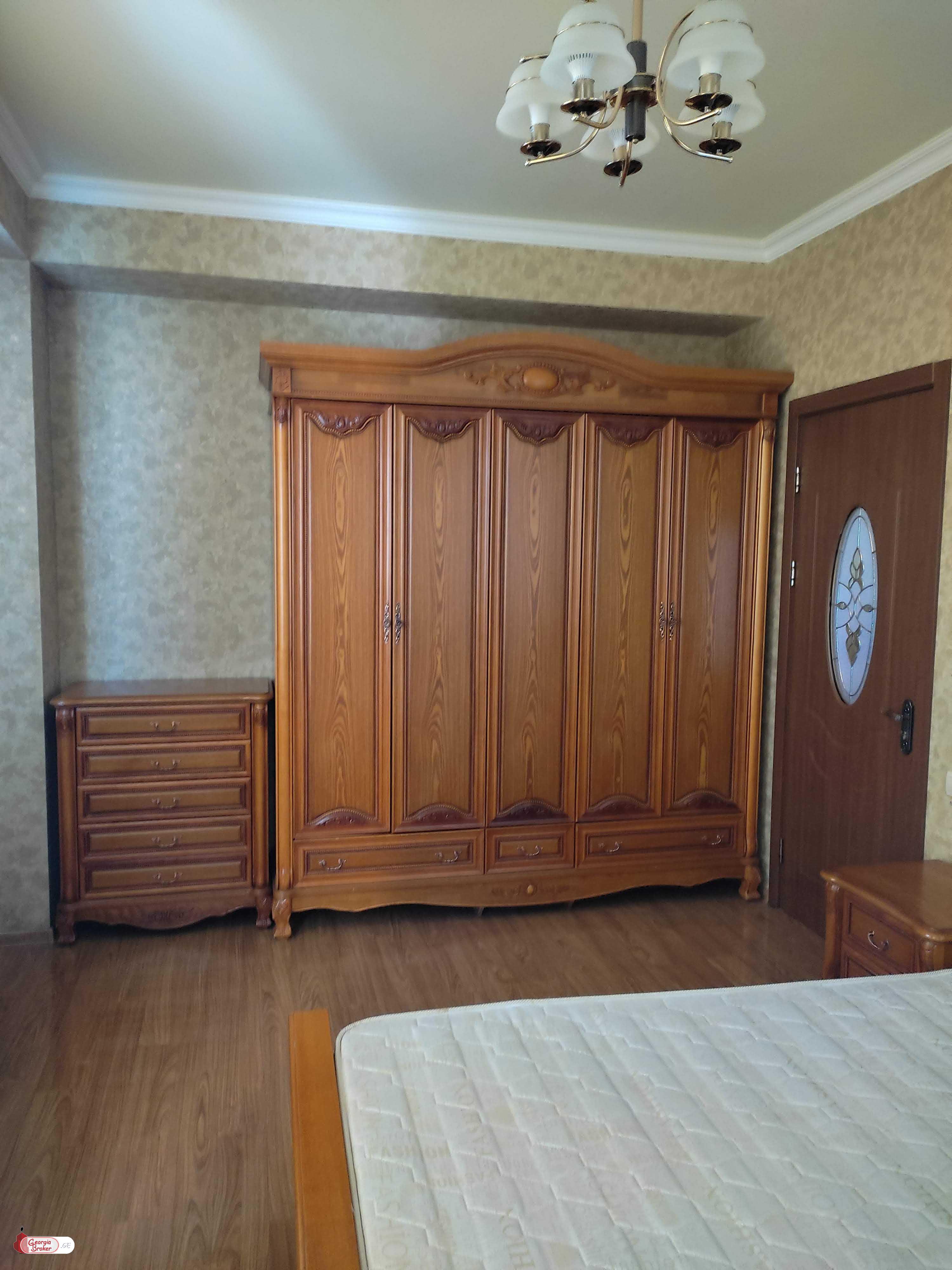 nearly repaired 4-room apartment for sale