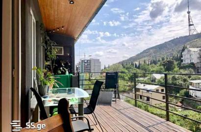 nearly repaired 4-room apartment for sale