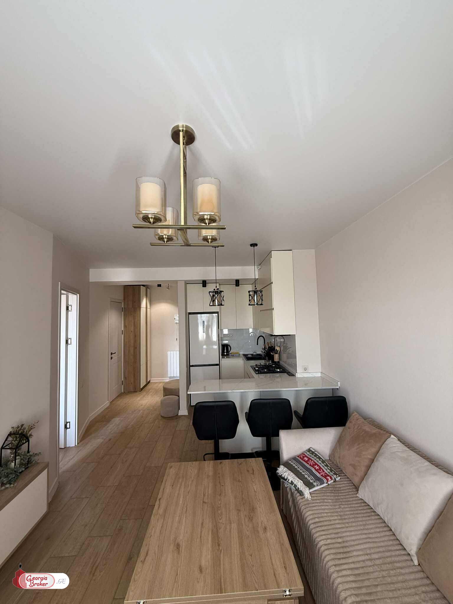 nearly repaired 2-room apartment for sale