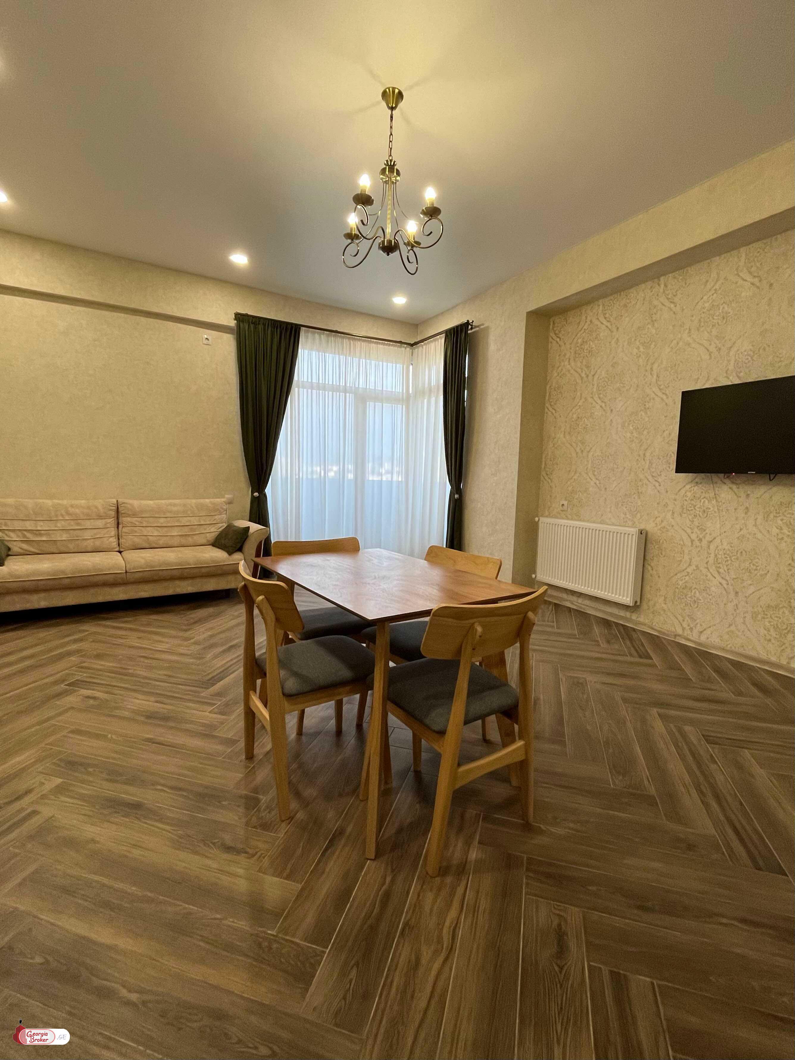 იყიდება ახალი გარემონტებული 2 ოთახიანი ბინა