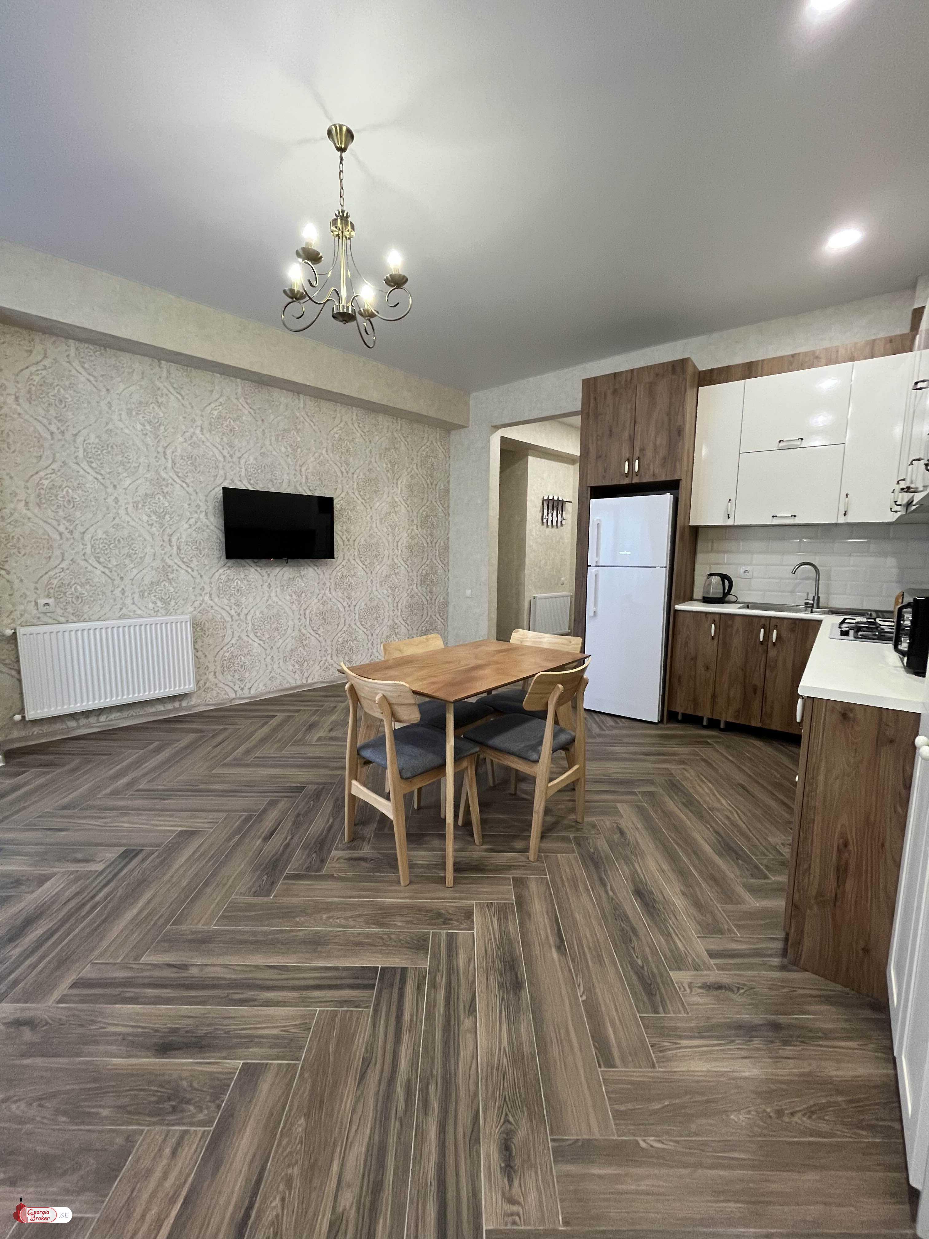 იყიდება ახალი გარემონტებული 2 ოთახიანი ბინა