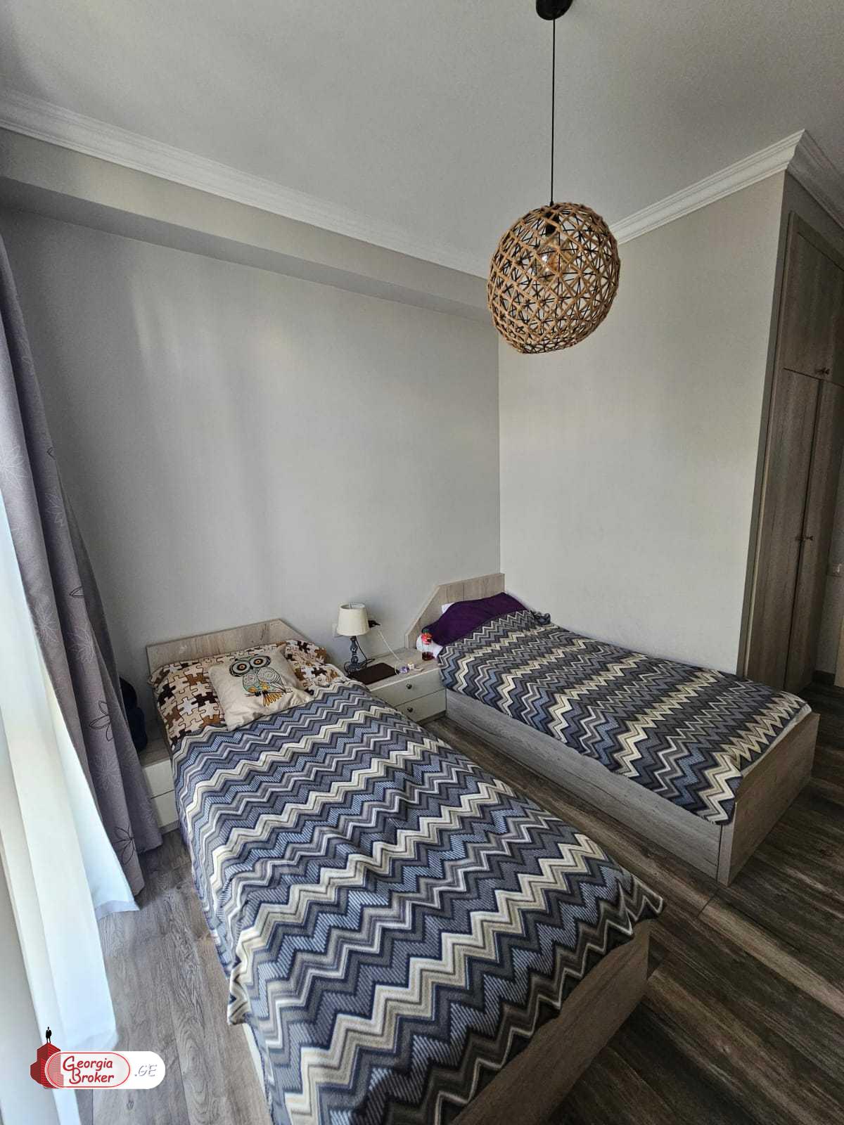 იყიდება ახალი გარემონტებული 3 ოთახიანი ბინა