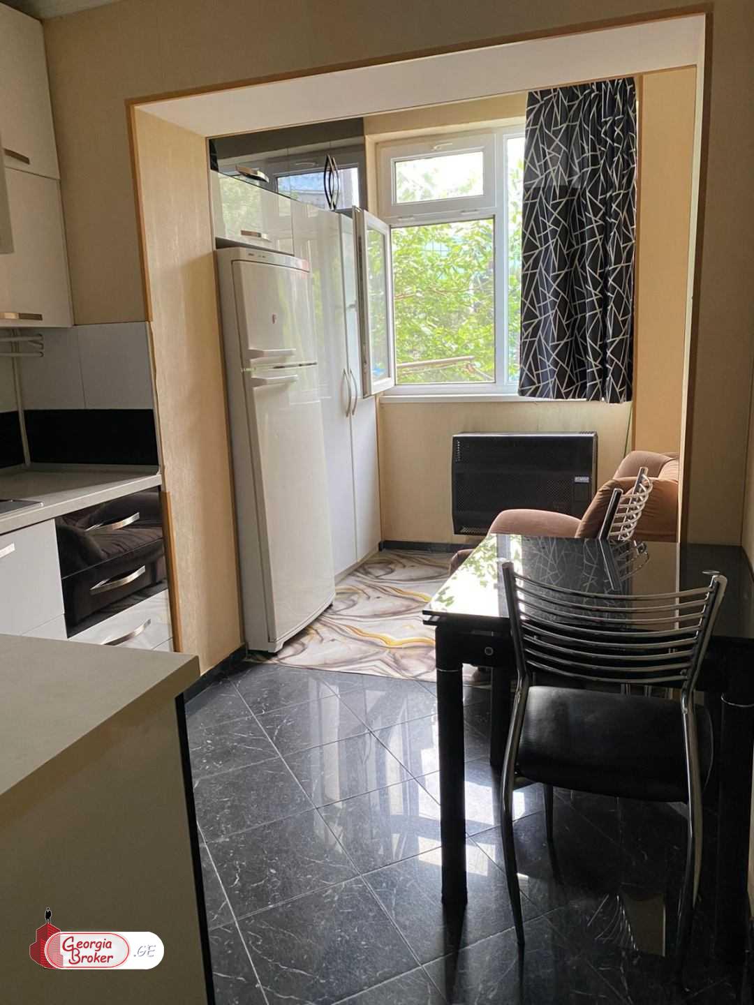 nearly repaired 4-room apartment for sale