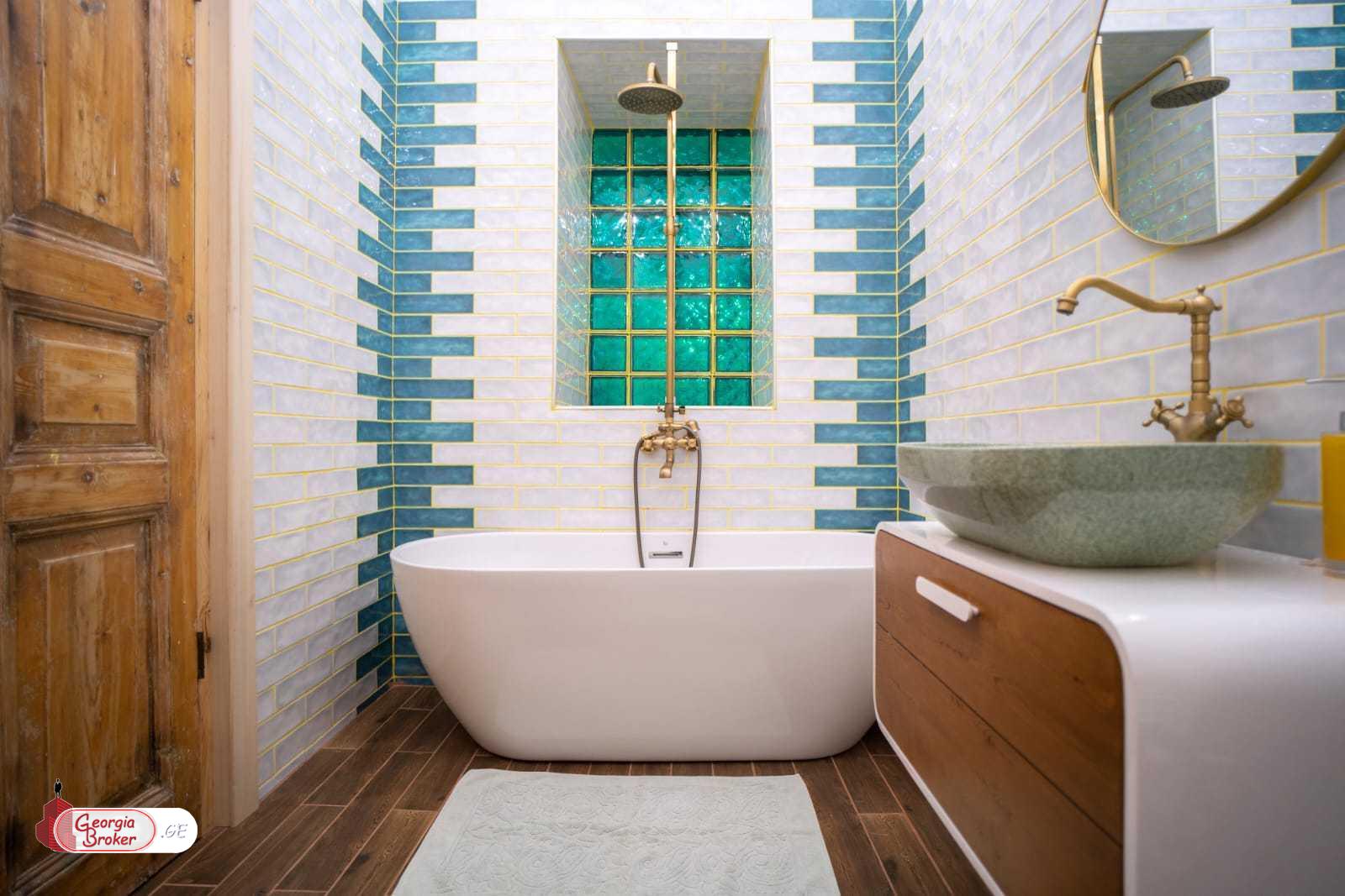 იყიდება ახალი გარემონტებული 2 ოთახიანი ბინა