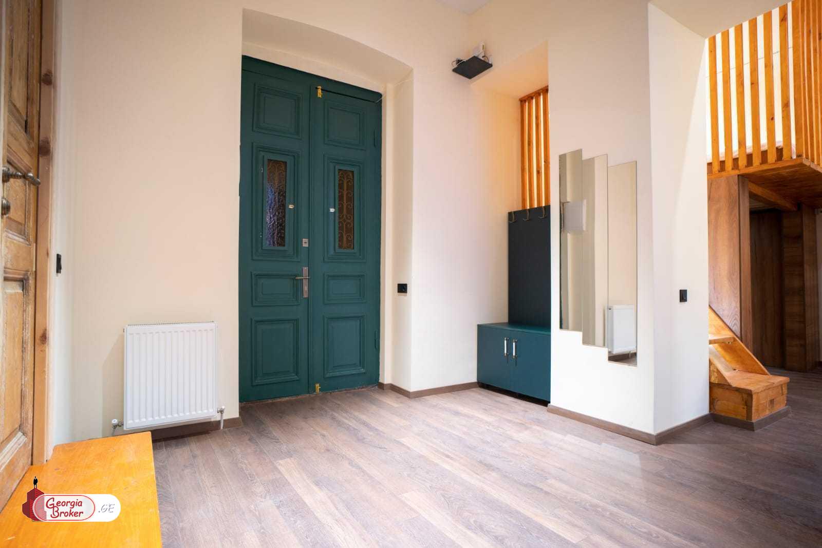 იყიდება ახალი გარემონტებული 2 ოთახიანი ბინა