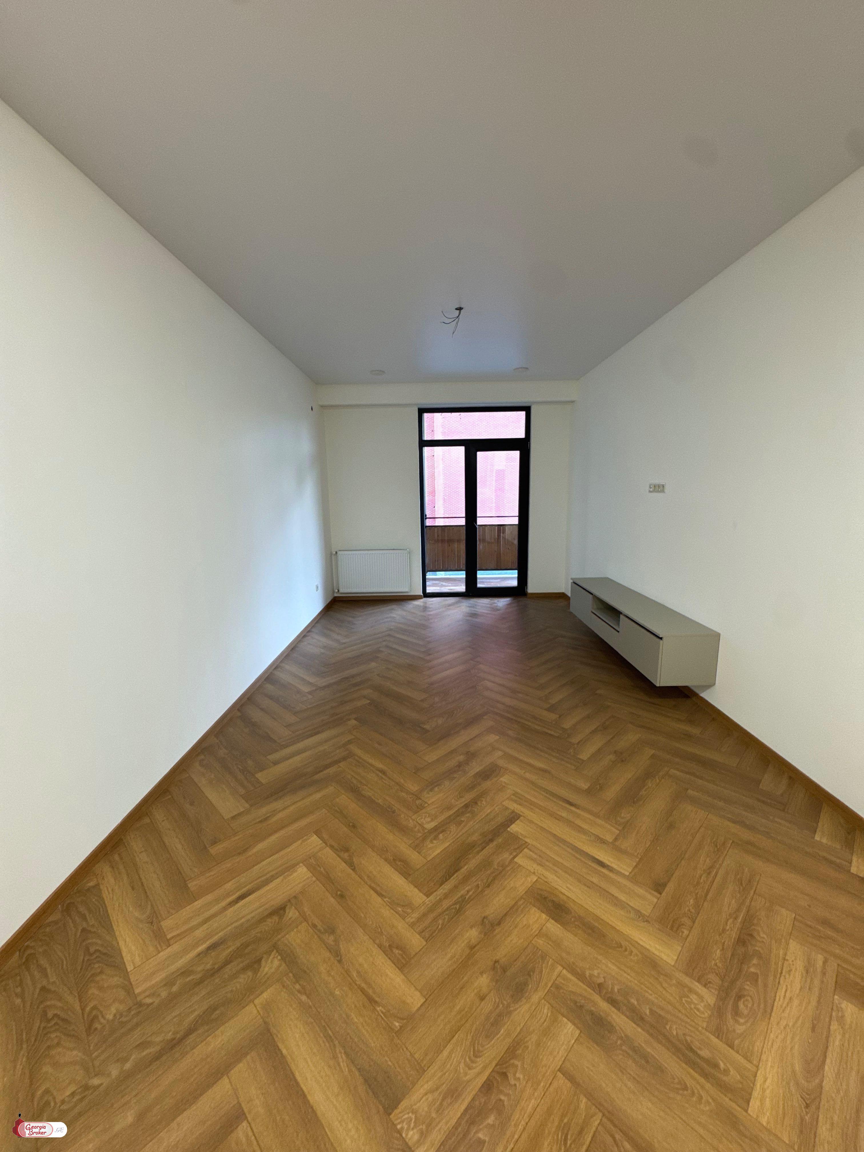 იყიდება ახალი გარემონტებული 2 ოთახიანი ბინა