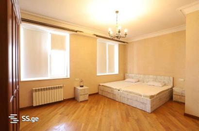 продается квартира с новым ремонтом 6-комнат