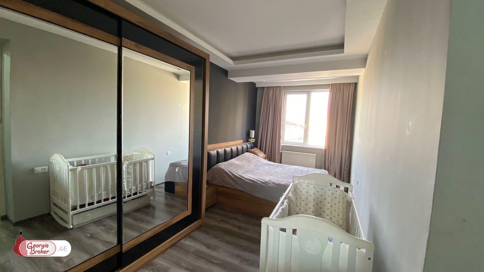 nearly repaired 3-room apartment for sale