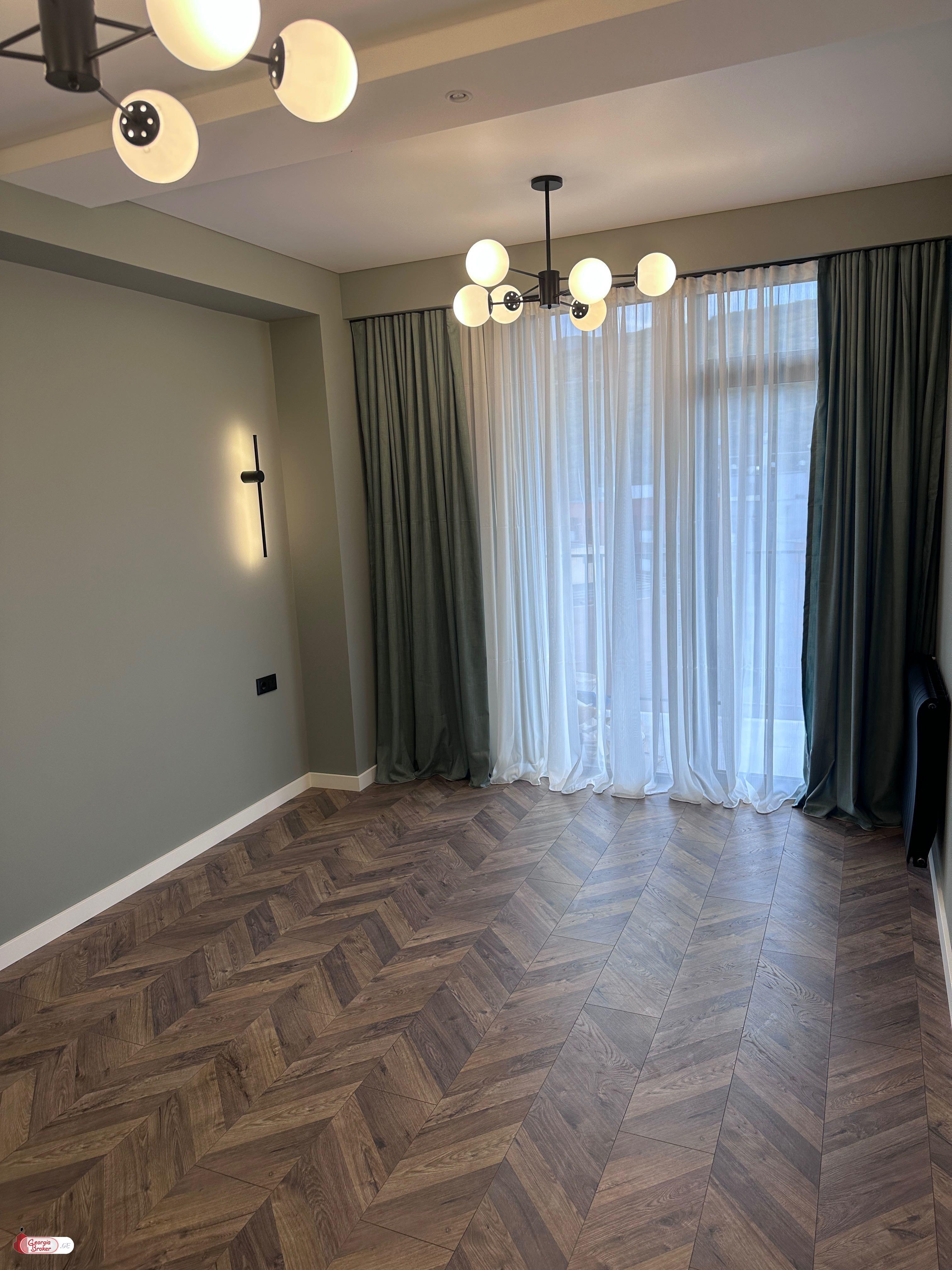 nearly repaired 2-room apartment for sale